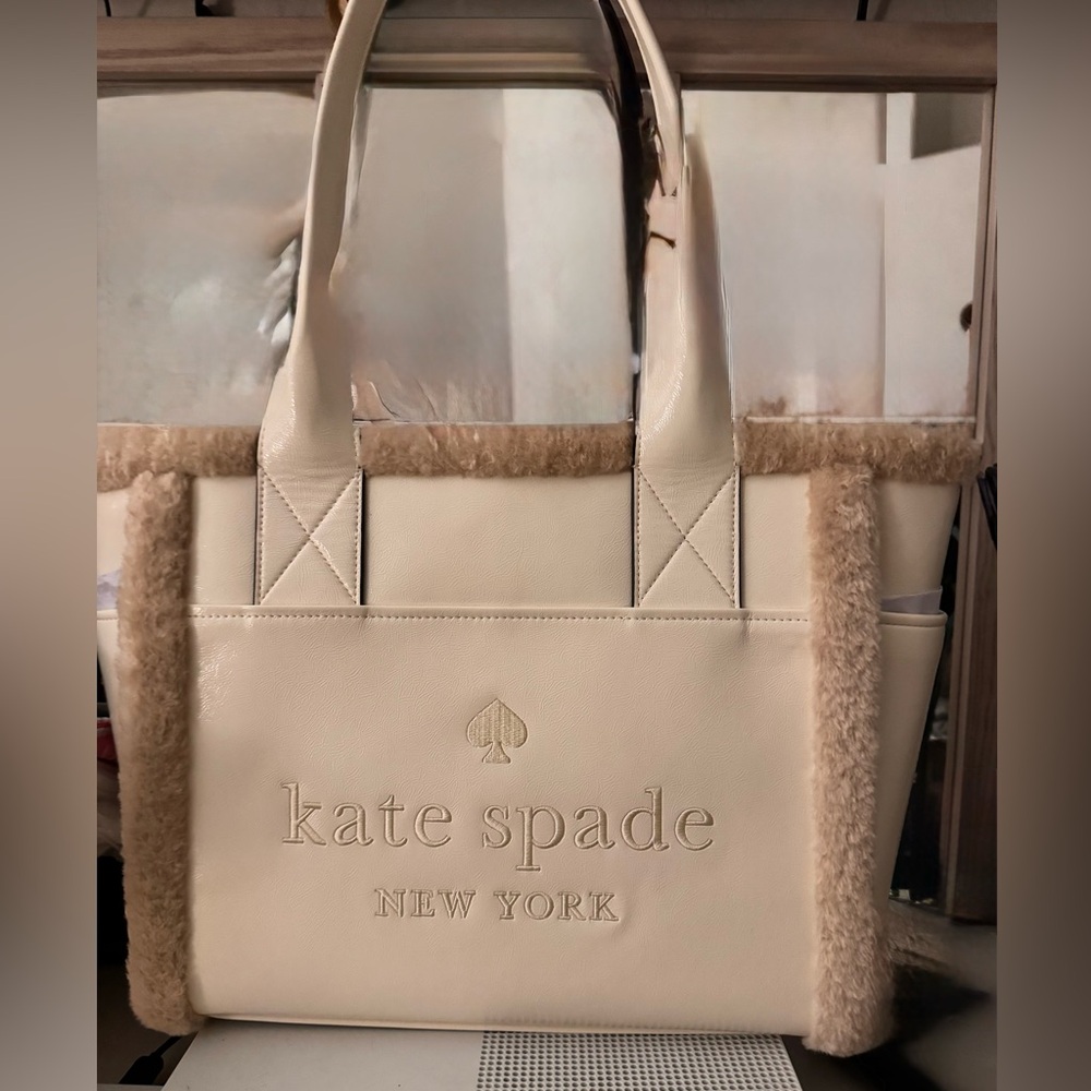 Kate Spade Large Cream Embroidered patent leather tote fur - NWT retails: $429 - Picture 7 of 12